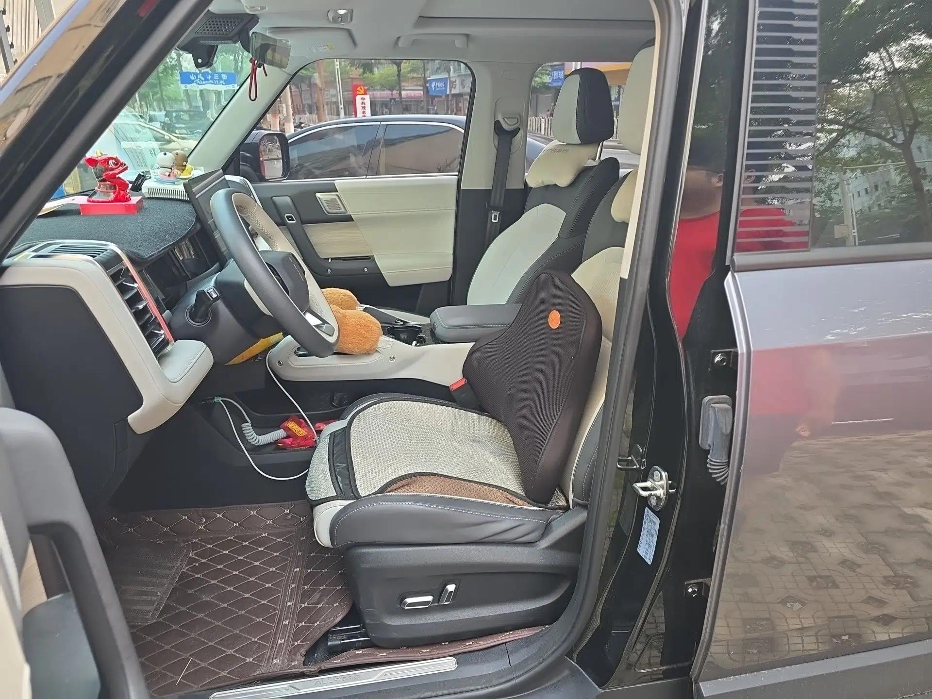 iCAR 03 2024 401km Two-Wheel Drive Standard Advanced Version — миниатюра 16