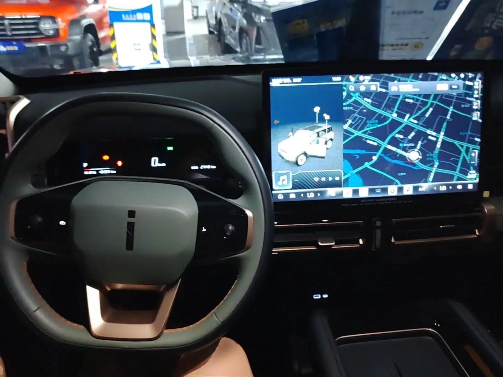 iCAR 03 2024 401km Range Two-Wheel Drive Standard Yuechao Version — миниатюра 13