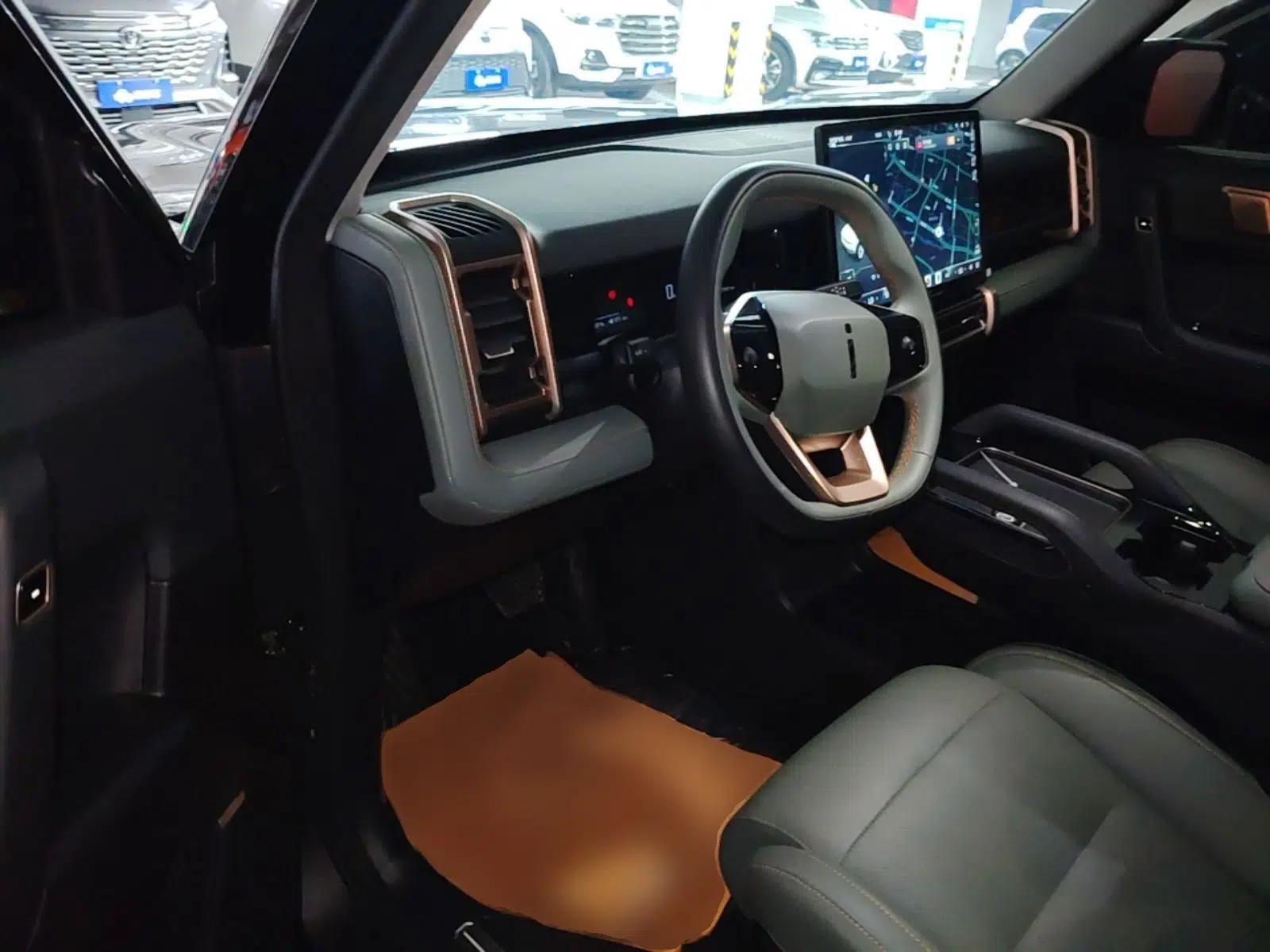 iCAR 03 2024 401km Range Two-Wheel Drive Standard Yuechao Version — миниатюра 19