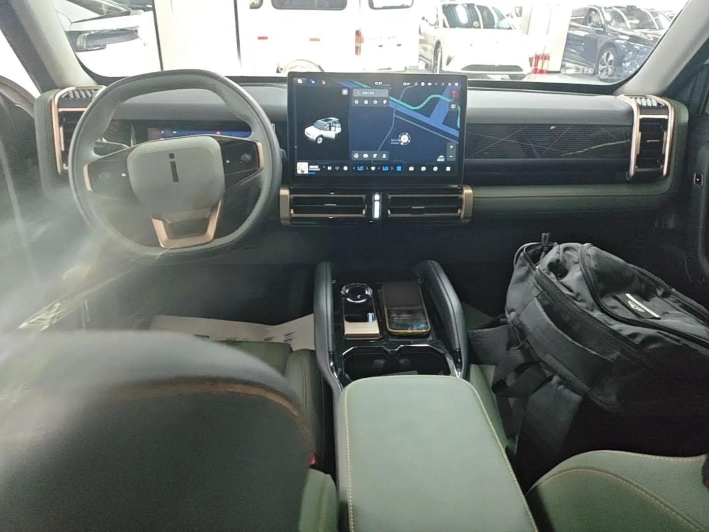 iCAR 03 2024 472km Four-Wheel Drive Long-Range Version — миниатюра 13