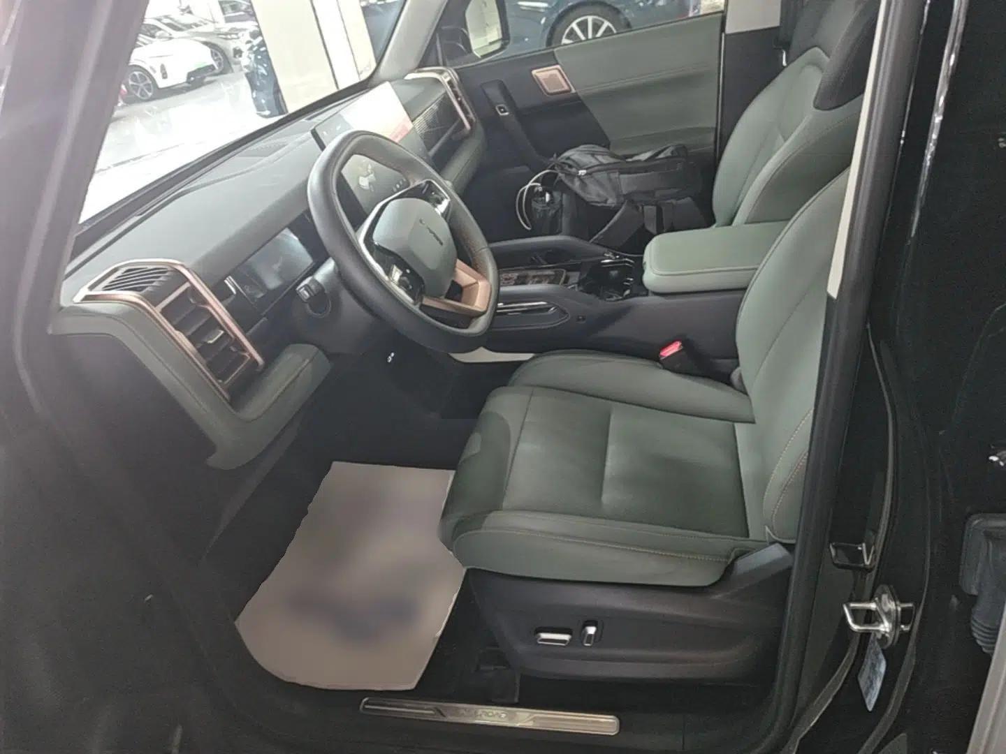 iCAR 03 2024 472km Four-Wheel Drive Long-Range Version — миниатюра 18