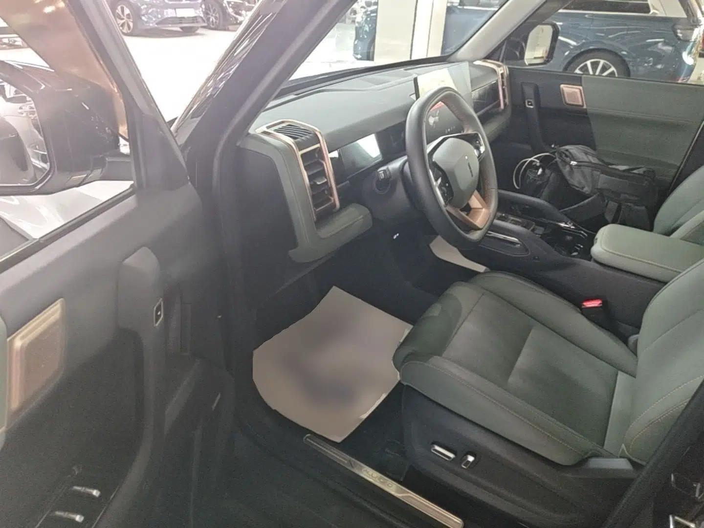 iCAR 03 2024 472km Four-Wheel Drive Long-Range Version — миниатюра 19