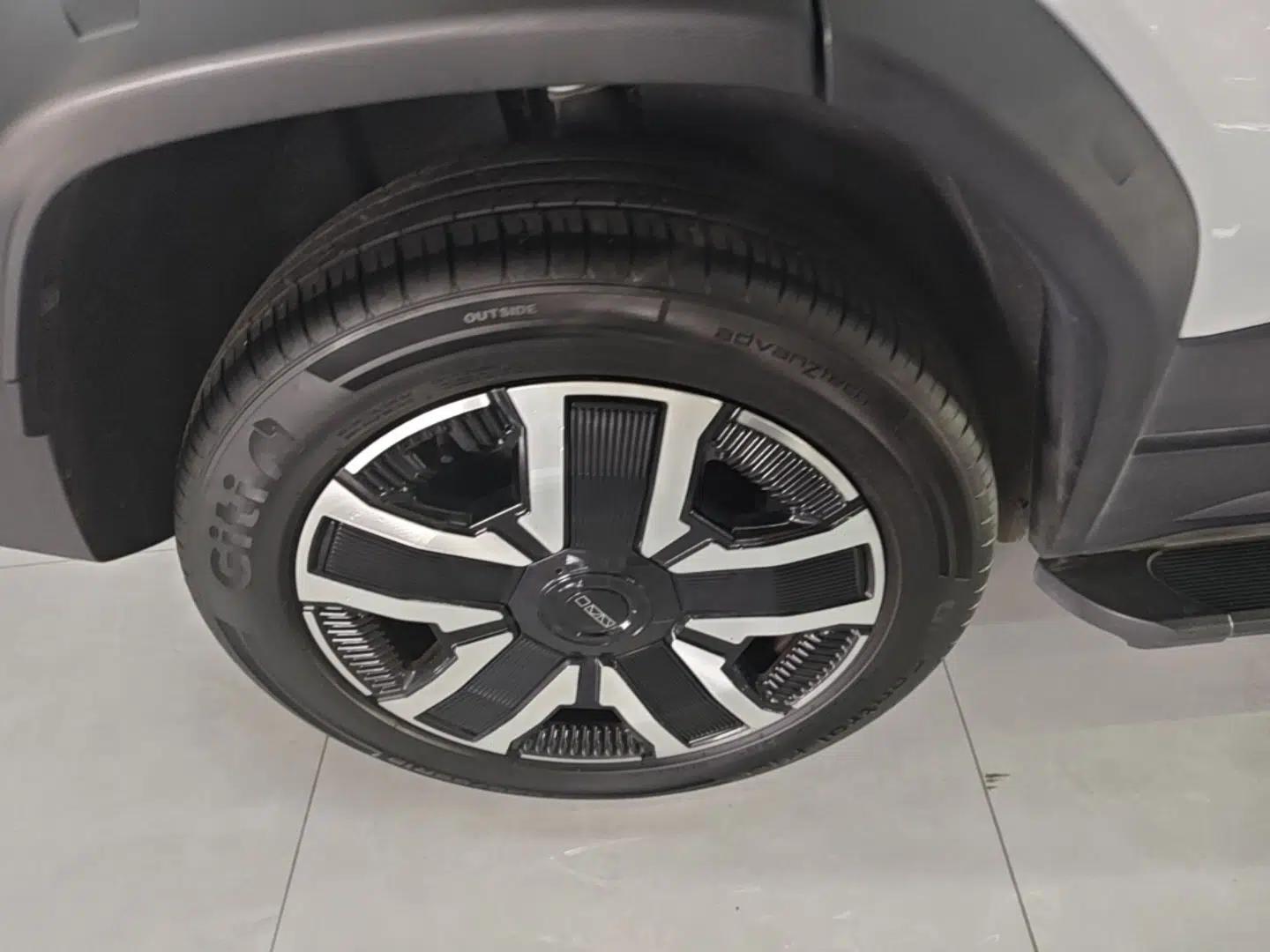 iCAR 03 2024 472km Four-Wheel Drive Long-Range Version — миниатюра 10