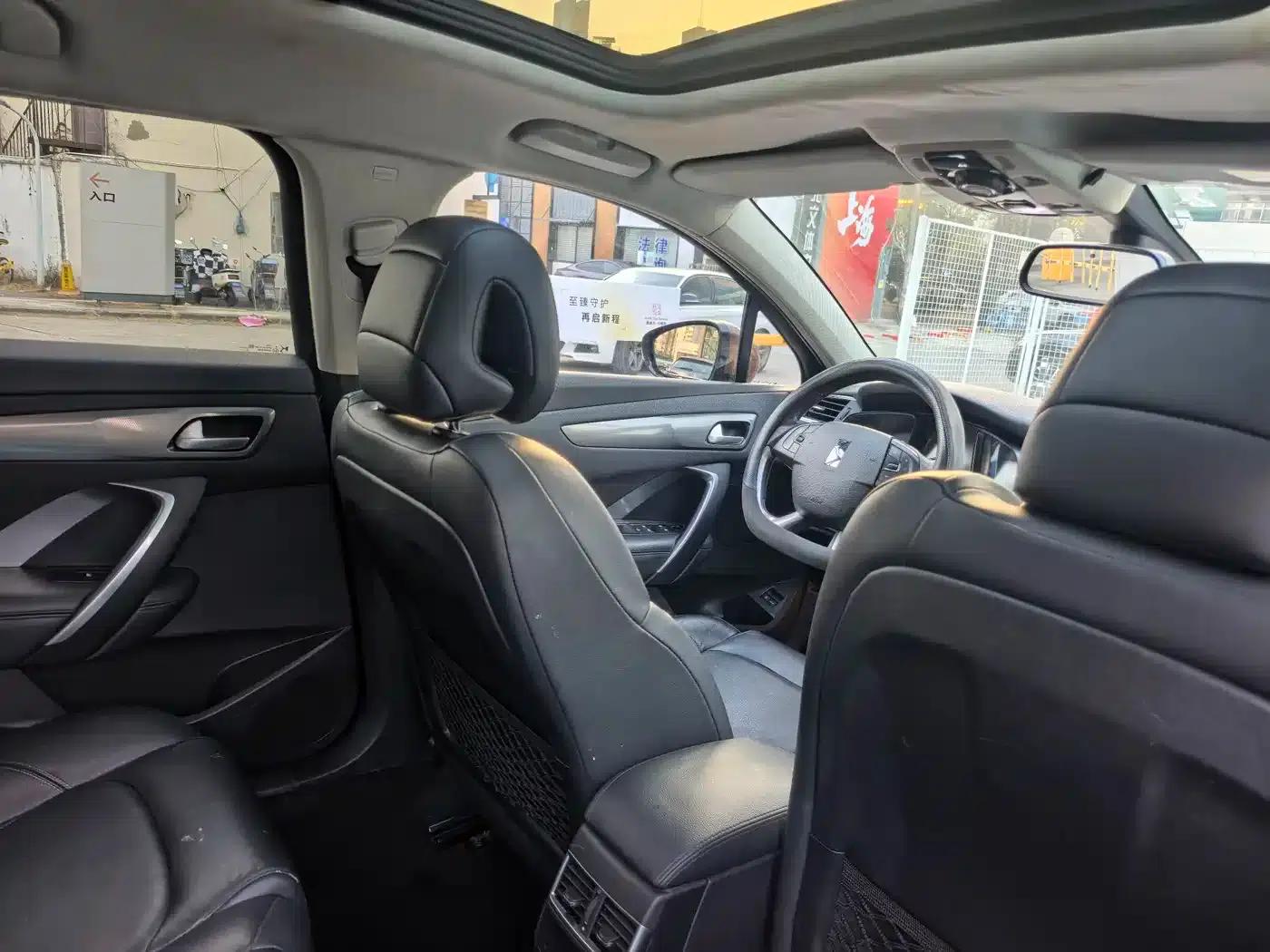 DS 6 2016 1.6T Luxury Edition THP160 — миниатюра 20