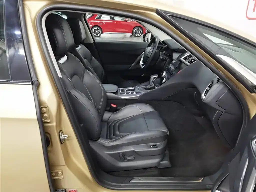 DS 5 2015 1.6T Luxury Edition THP160 — миниатюра 23