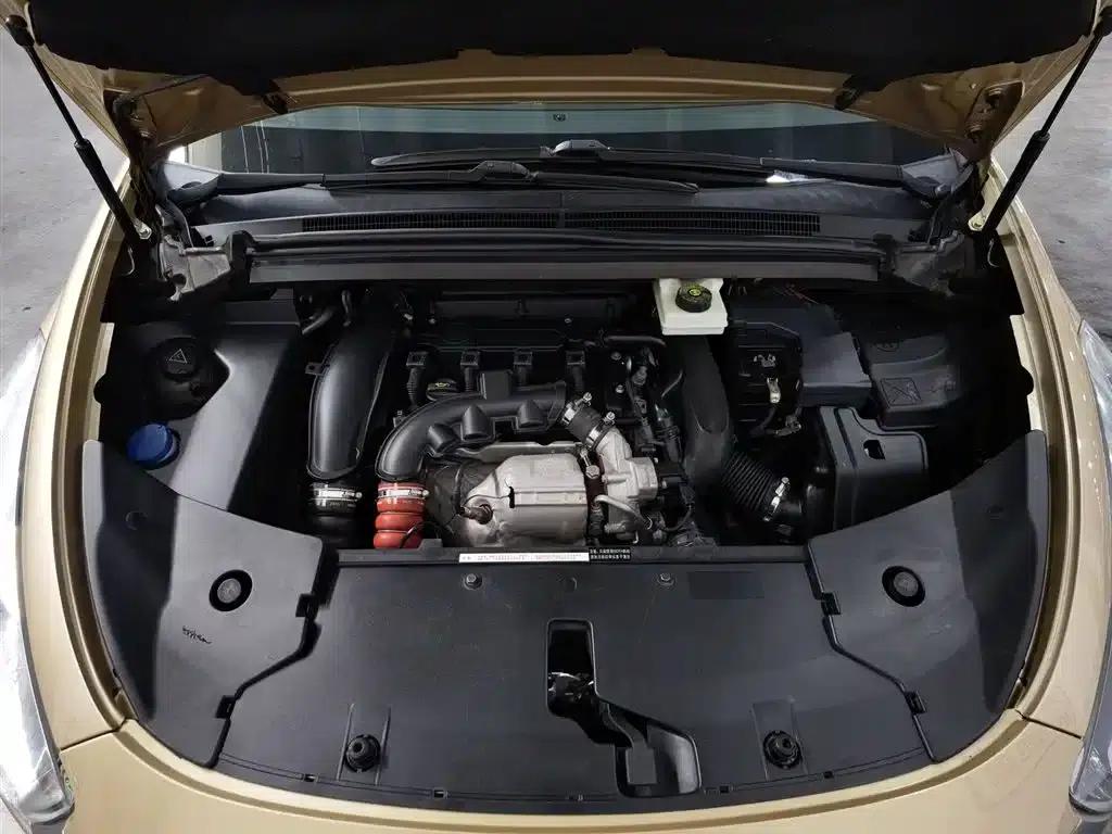 DS 5 2015 1.6T Luxury Edition THP160 — миниатюра 6