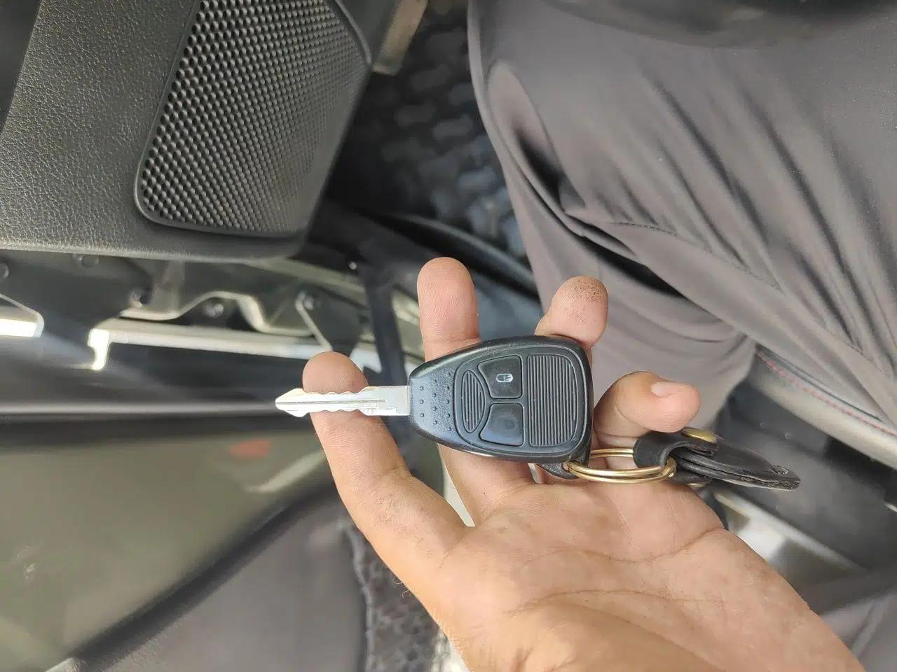 Jeep Wrangler 2014 2.8TD Sahara Four-Door Edition — миниатюра 9