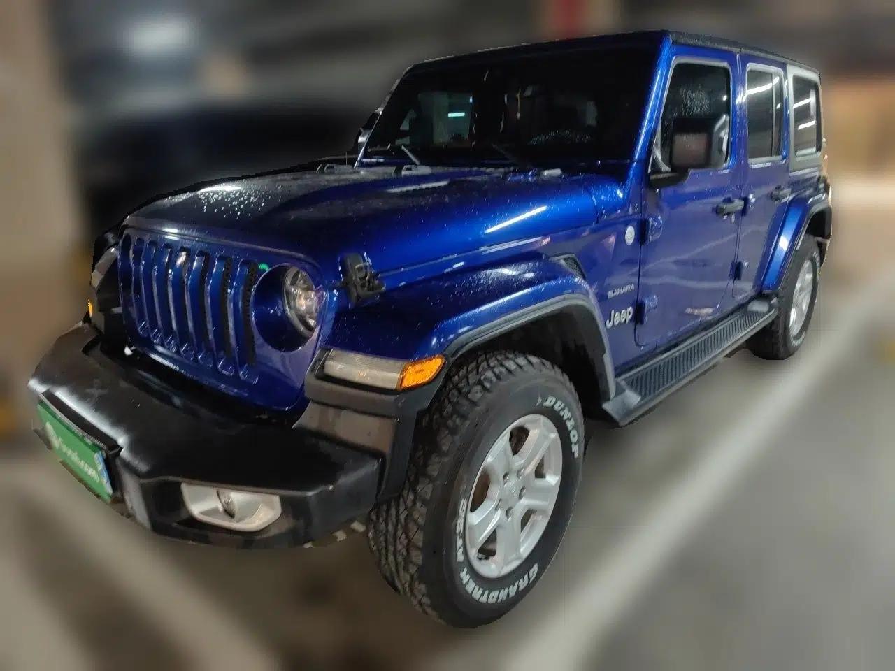 Jeep Wrangler 2018 2.0T Sahara Four-Door Edition — миниатюра 1