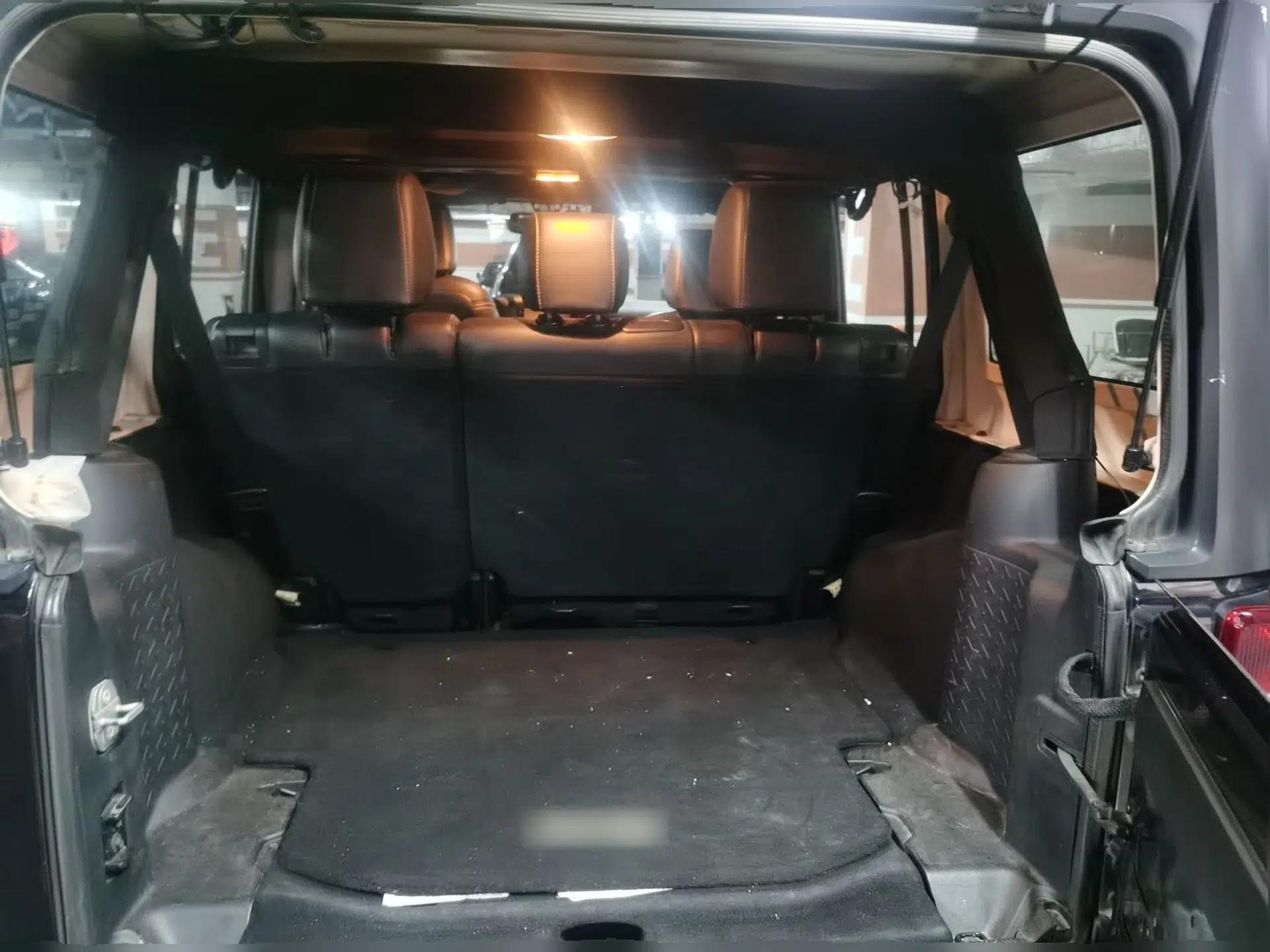 Jeep Wrangler 2015 2.8TD Sahara Four-Door Comfort Edition — миниатюра 20