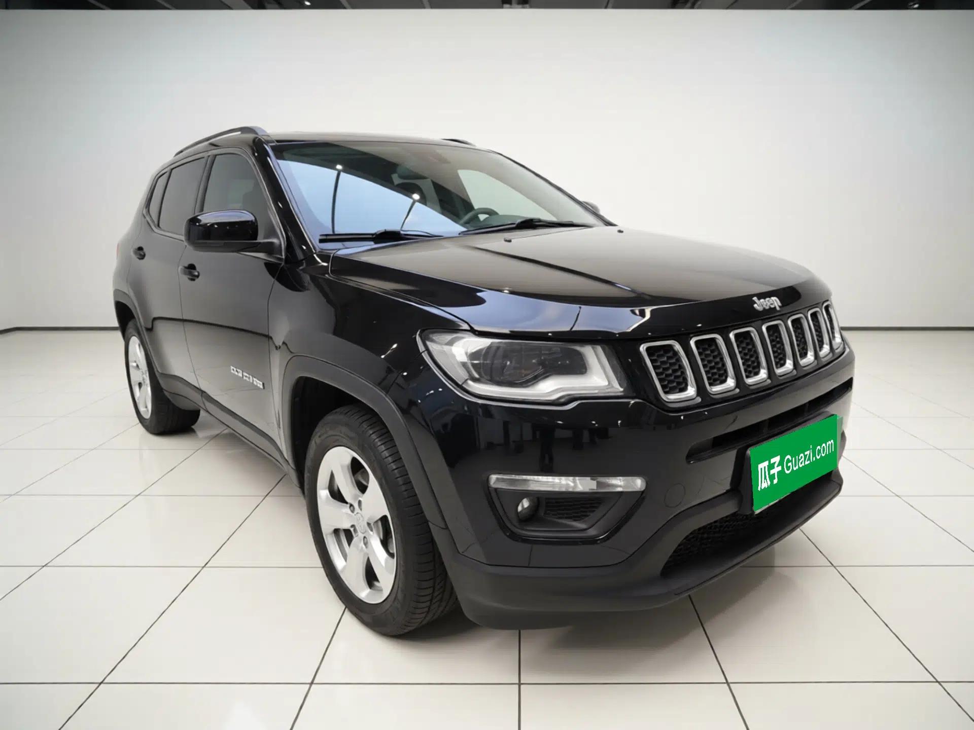 Jeep Compass 2017 200T Automatic Family Edition — миниатюра 3