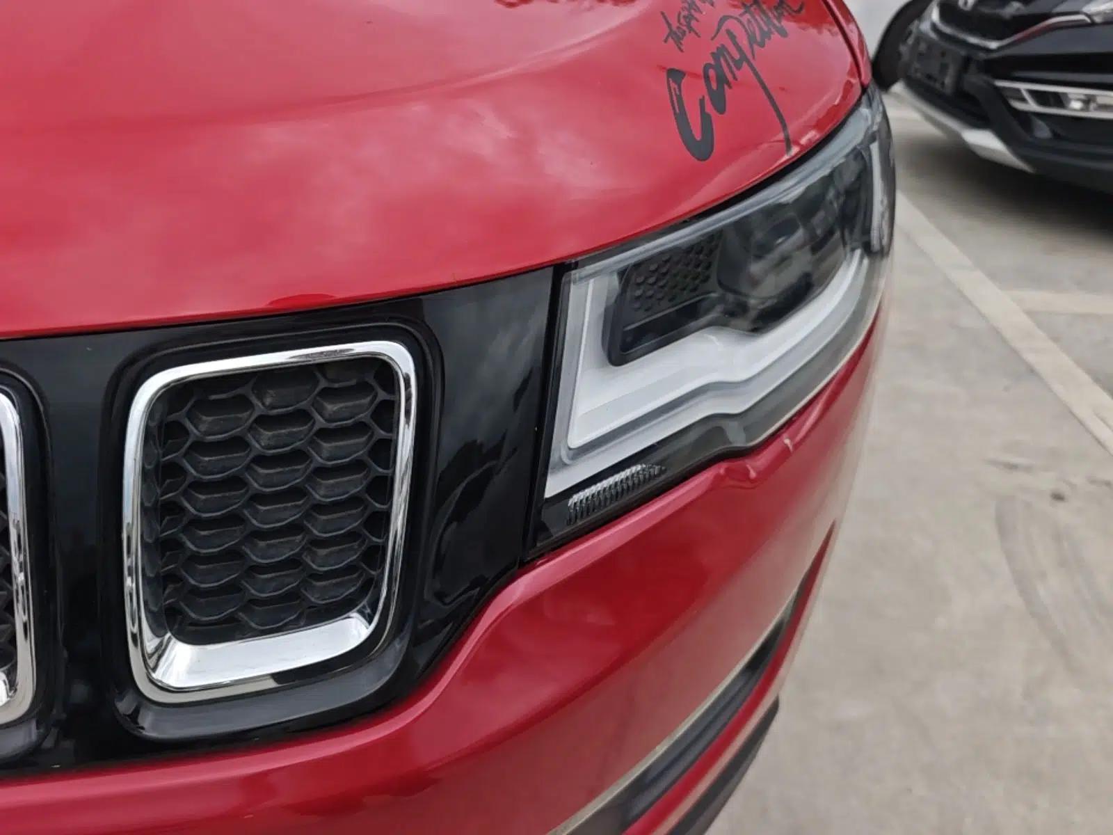 Jeep Compass 2017 200T Automatic Family Edition — миниатюра 9