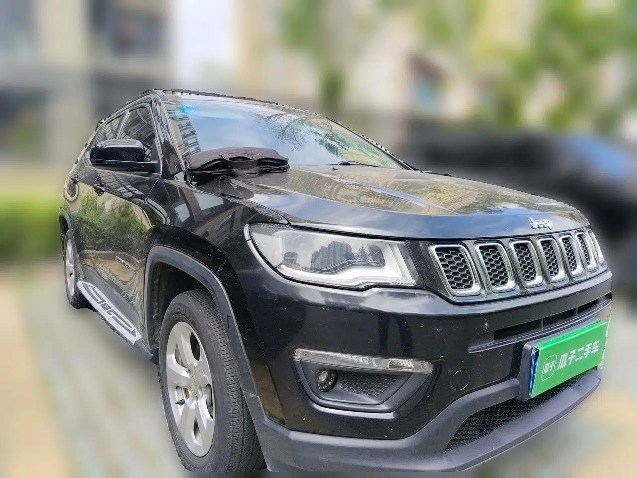 Jeep Compass 2017 200T Automatic Family Edition — миниатюра 3