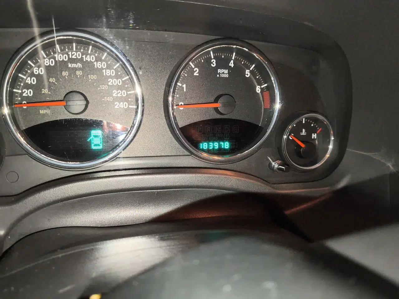 Jeep Compass 2013 2.4L four-wheel drive luxury version — миниатюра 13