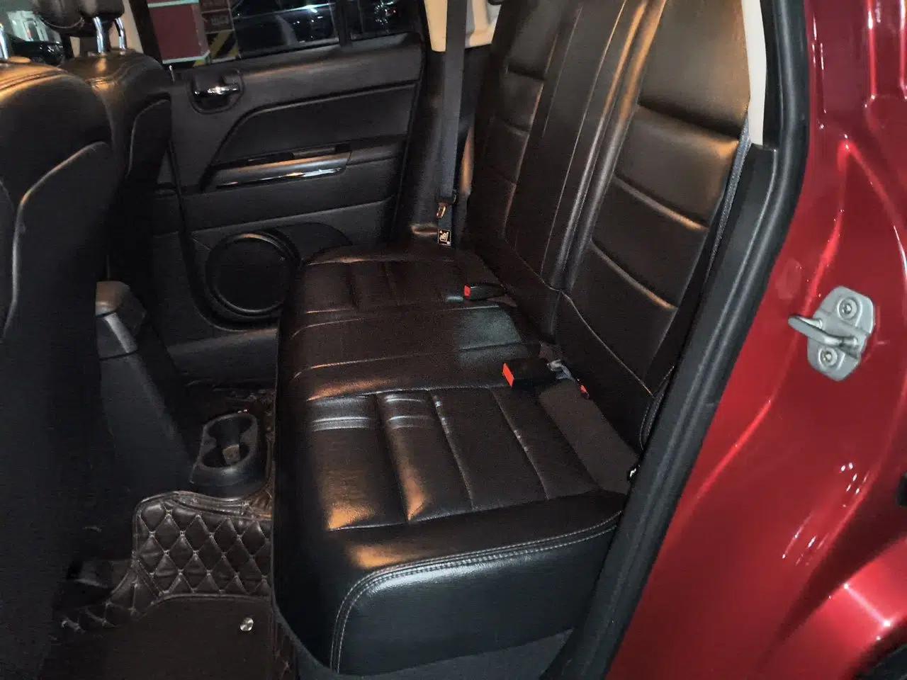 Jeep Compass 2013 2.4L four-wheel drive luxury version — миниатюра 18