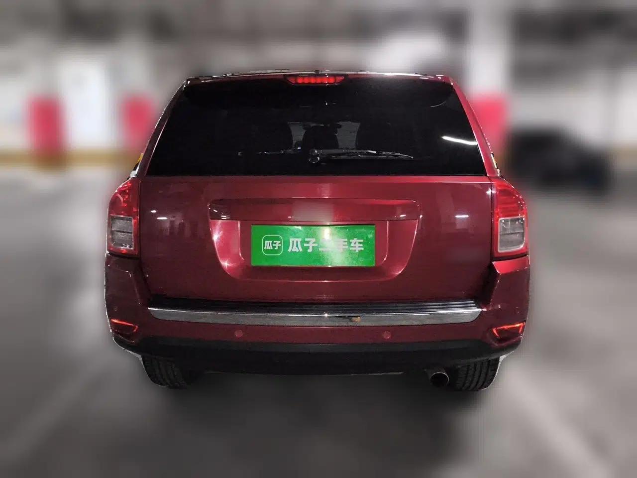 Jeep Compass 2013 2.4L four-wheel drive luxury version — миниатюра 5