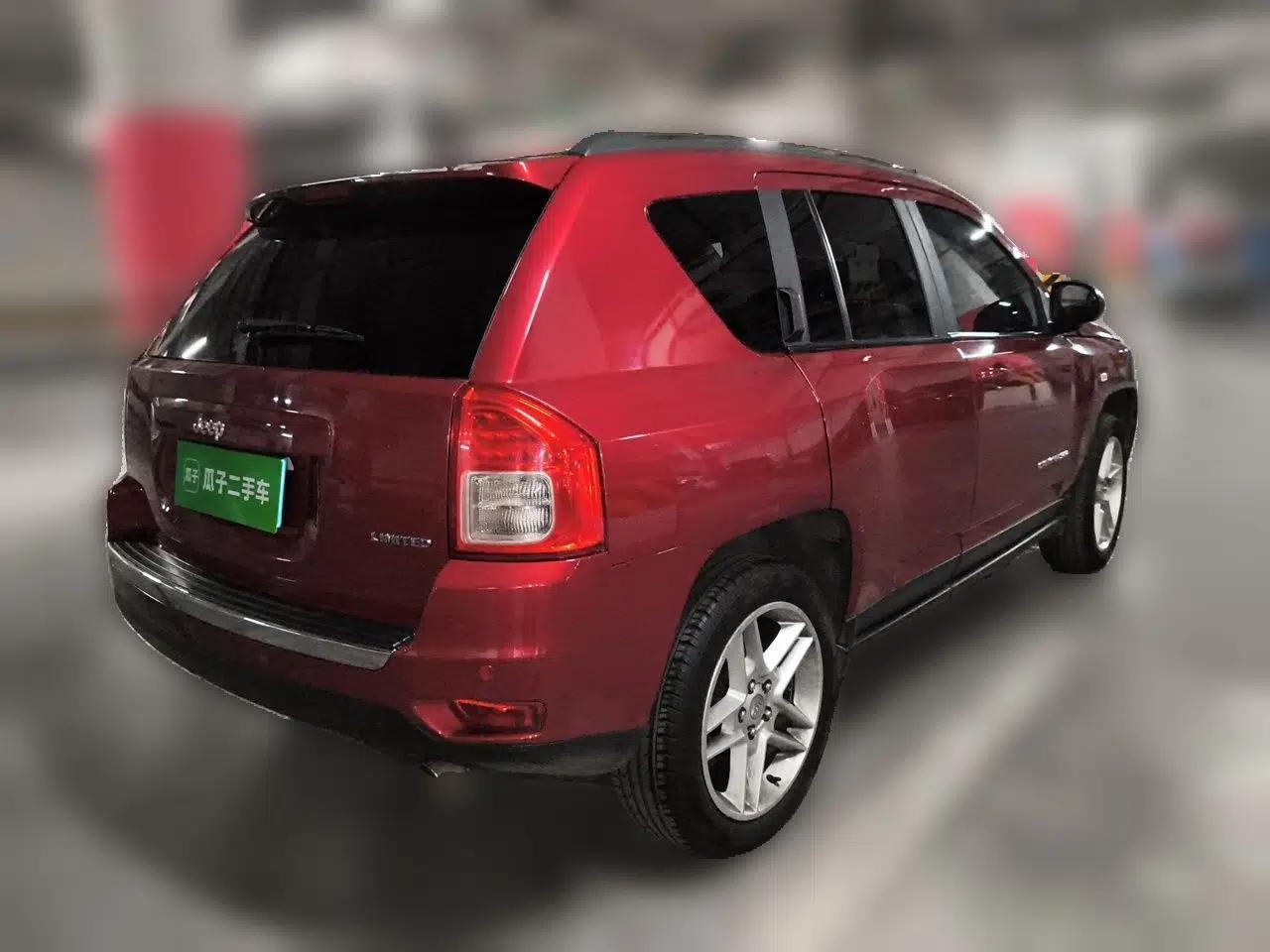 Jeep Compass 2013 2.4L four-wheel drive luxury version — миниатюра 6