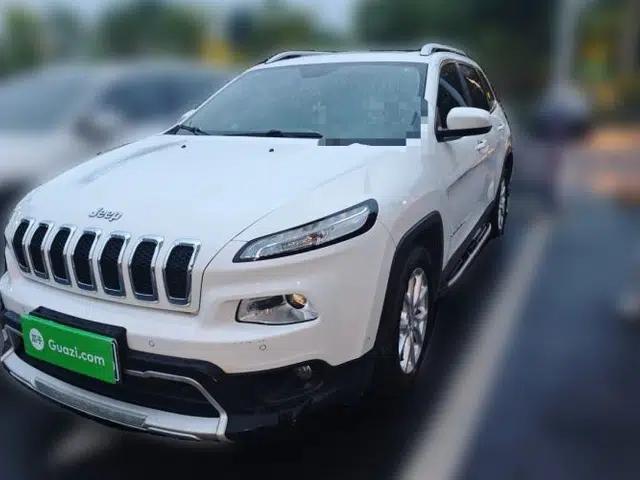 Jeep Cherokee 2016 2.4L Leading Edition