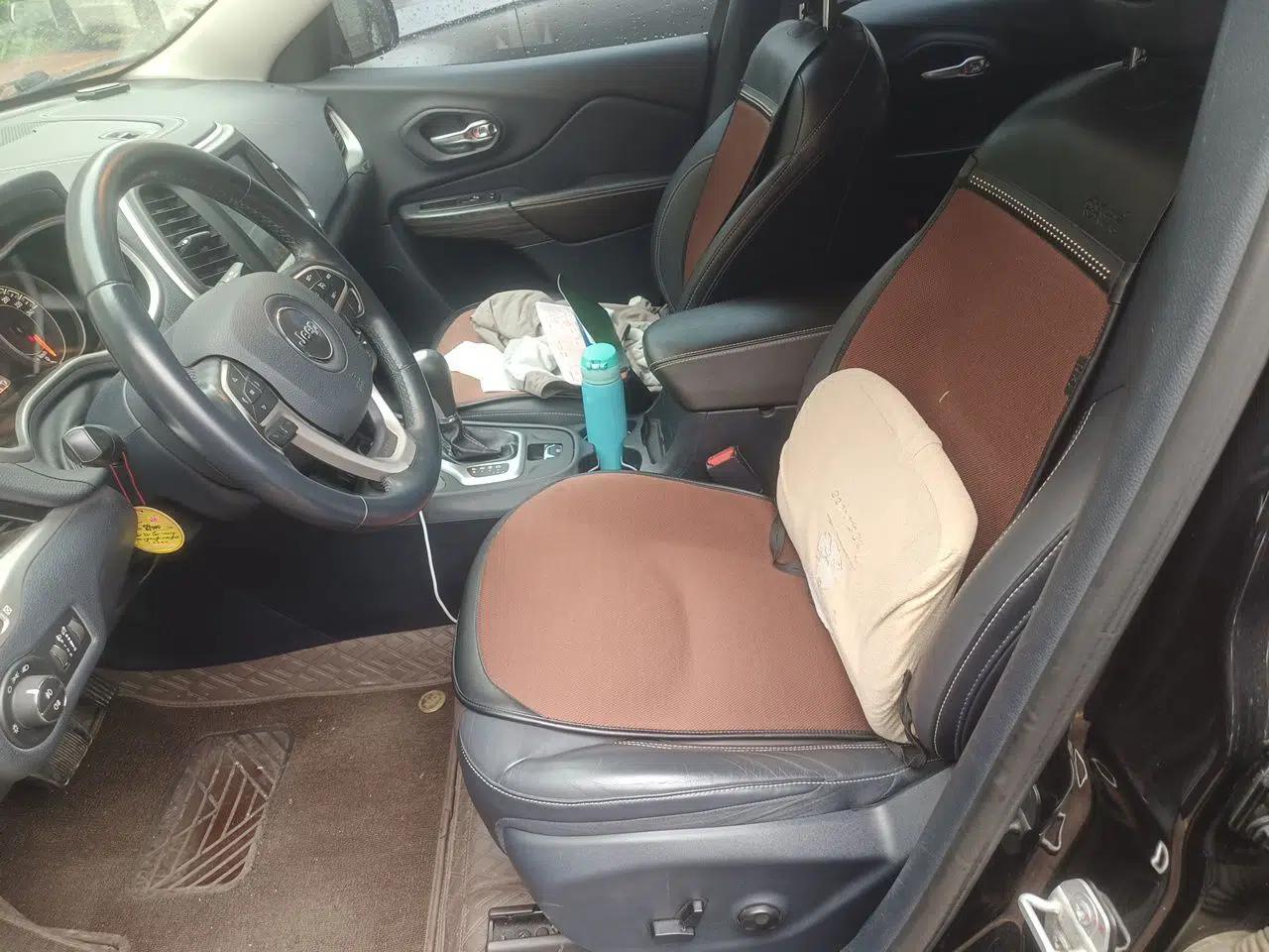 Jeep Cherokee 2016 2.4L Professional Smart Version — миниатюра 16