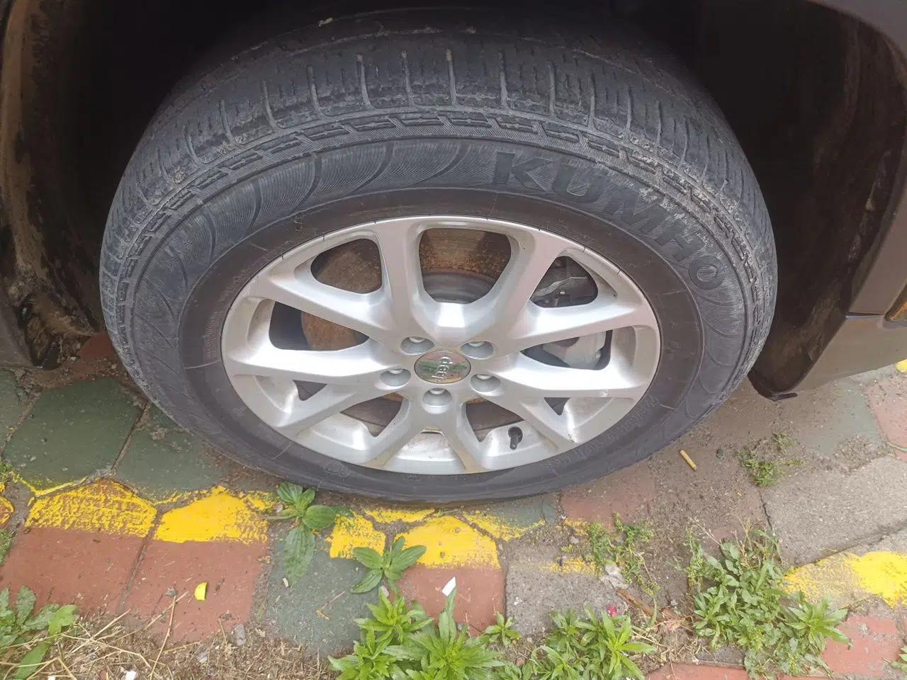 Jeep Cherokee 2016 2.4L Professional Smart Version — миниатюра 8