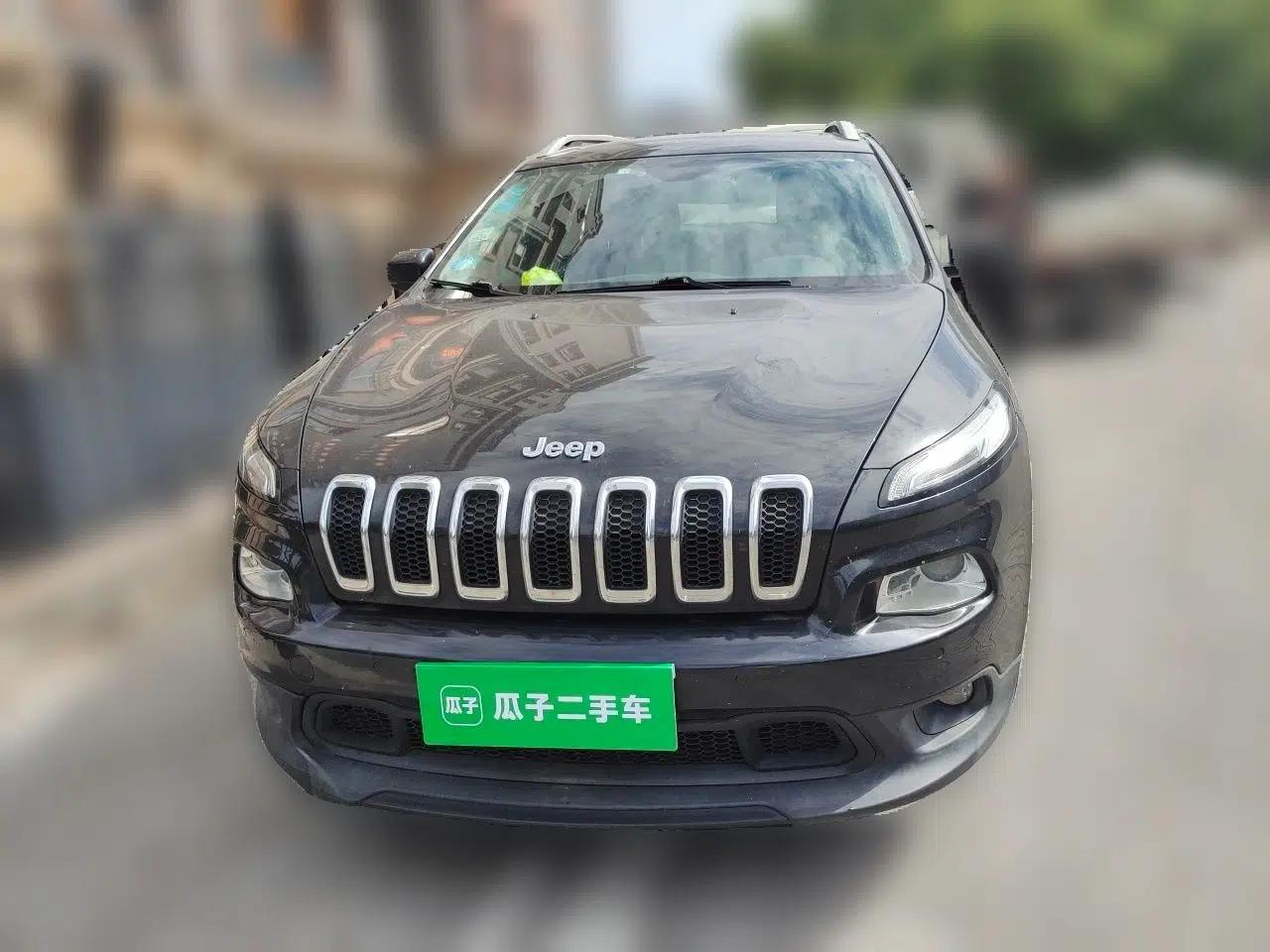 Jeep Cherokee 2016 2.4L Leading Edition — миниатюра 2