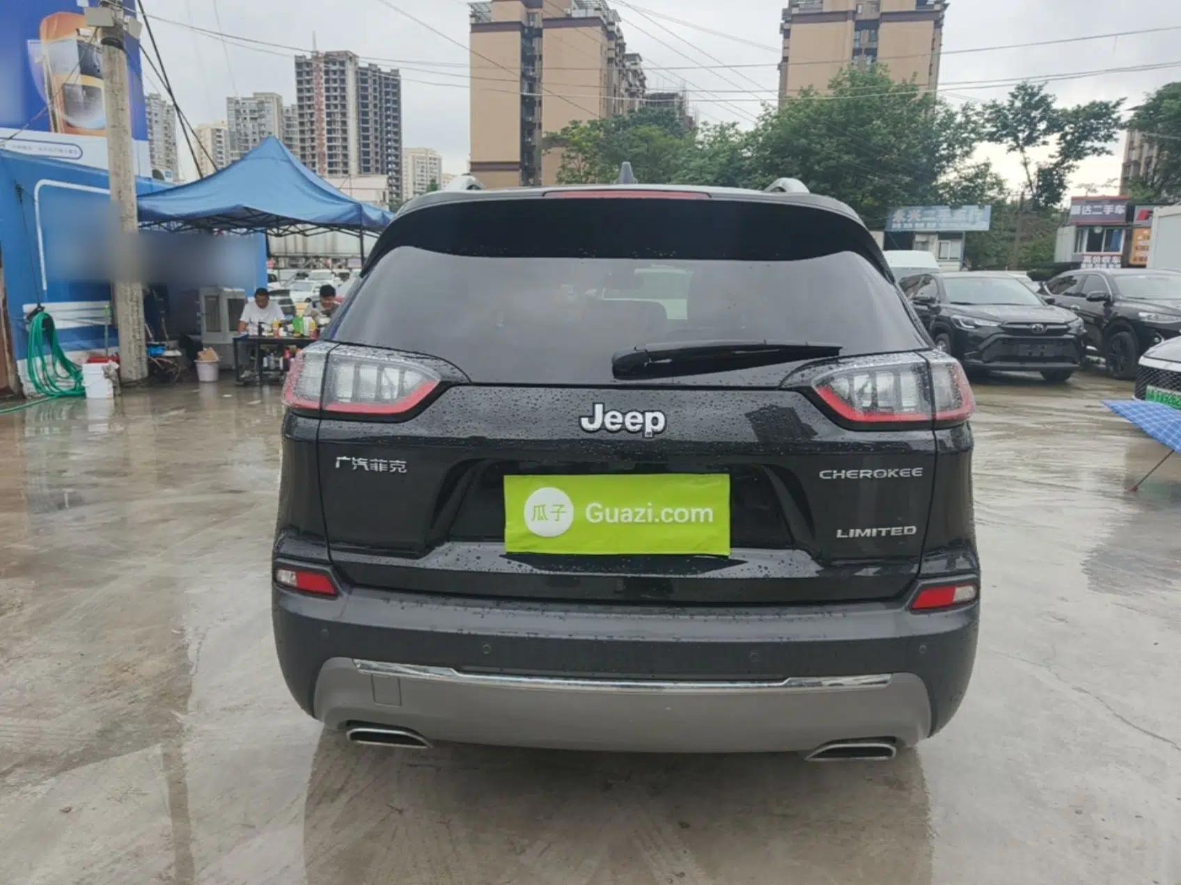 Jeep Cherokee 2019 2.0T Two-Wheel Drive Smart Enjoyment Version China V — миниатюра 5