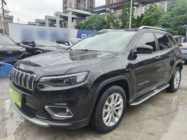 Jeep Cherokee 2019 2.0T Two-Wheel Drive Smart Enjoyment Version China V