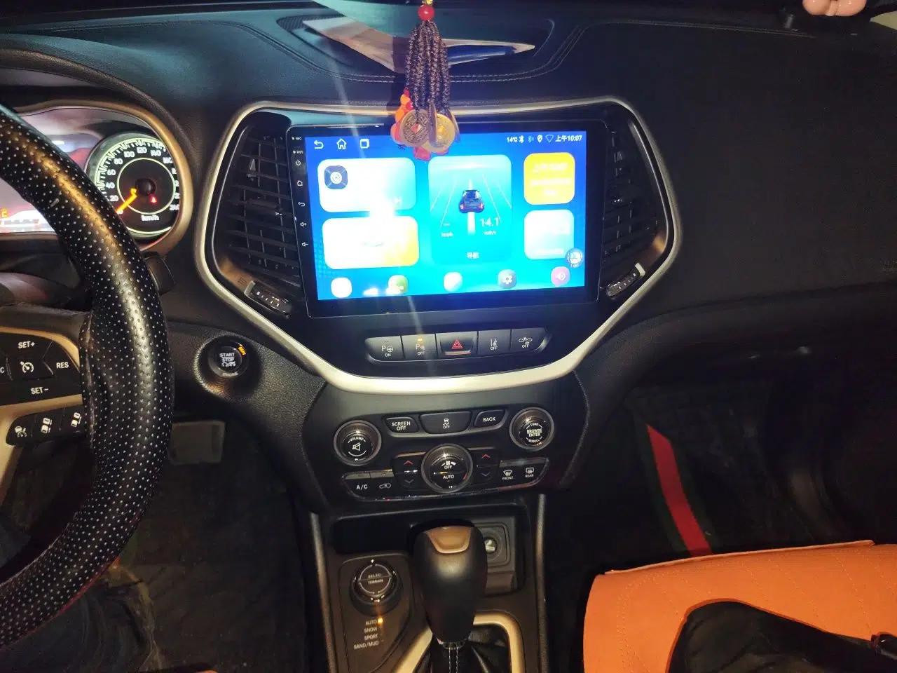 Jeep Cherokee 2014 2.4L Luxury Edition — миниатюра 14