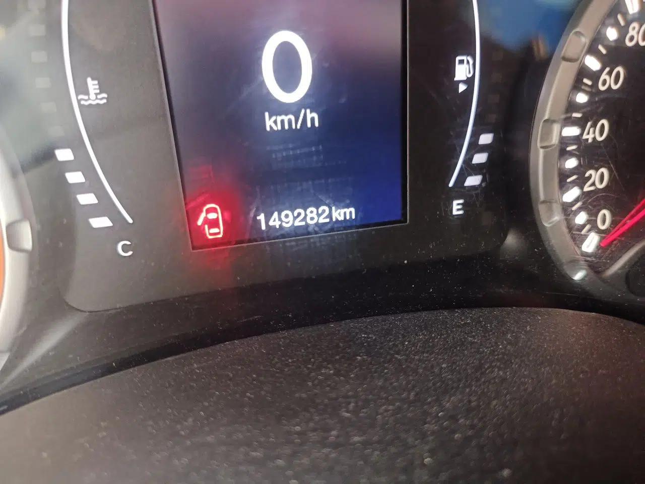 Jeep Renegade 2017 180T Automatic High-Energy Version — миниатюра 13