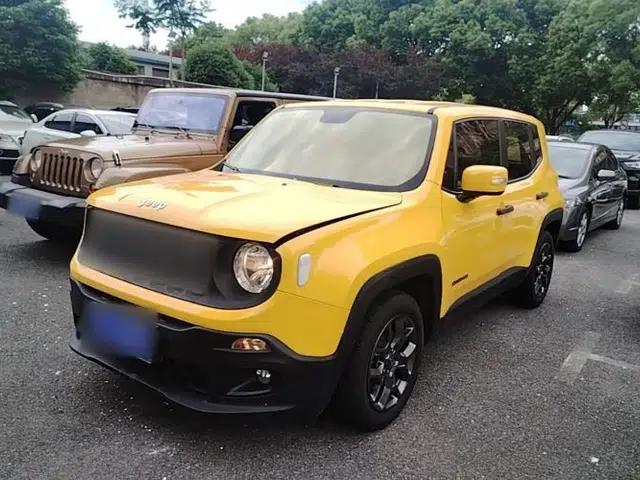 Jeep Renegade 2017 180T Automatic Kinetic Edition+