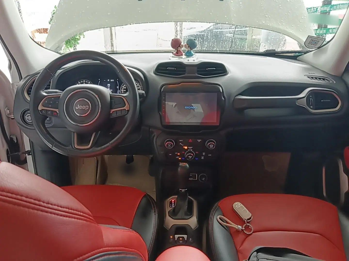 Jeep Renegade 2018 Connected Large Screen Version 180T Automatic Jingneng Version — миниатюра 13