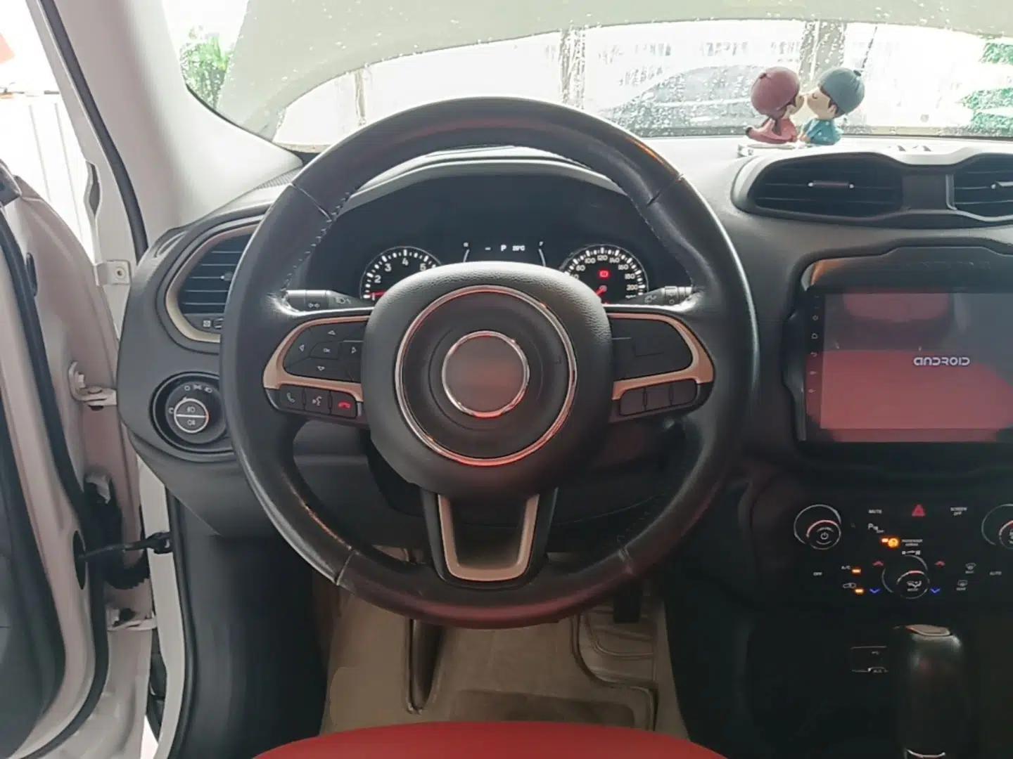Jeep Renegade 2018 Connected Large Screen Version 180T Automatic Jingneng Version — миниатюра 14