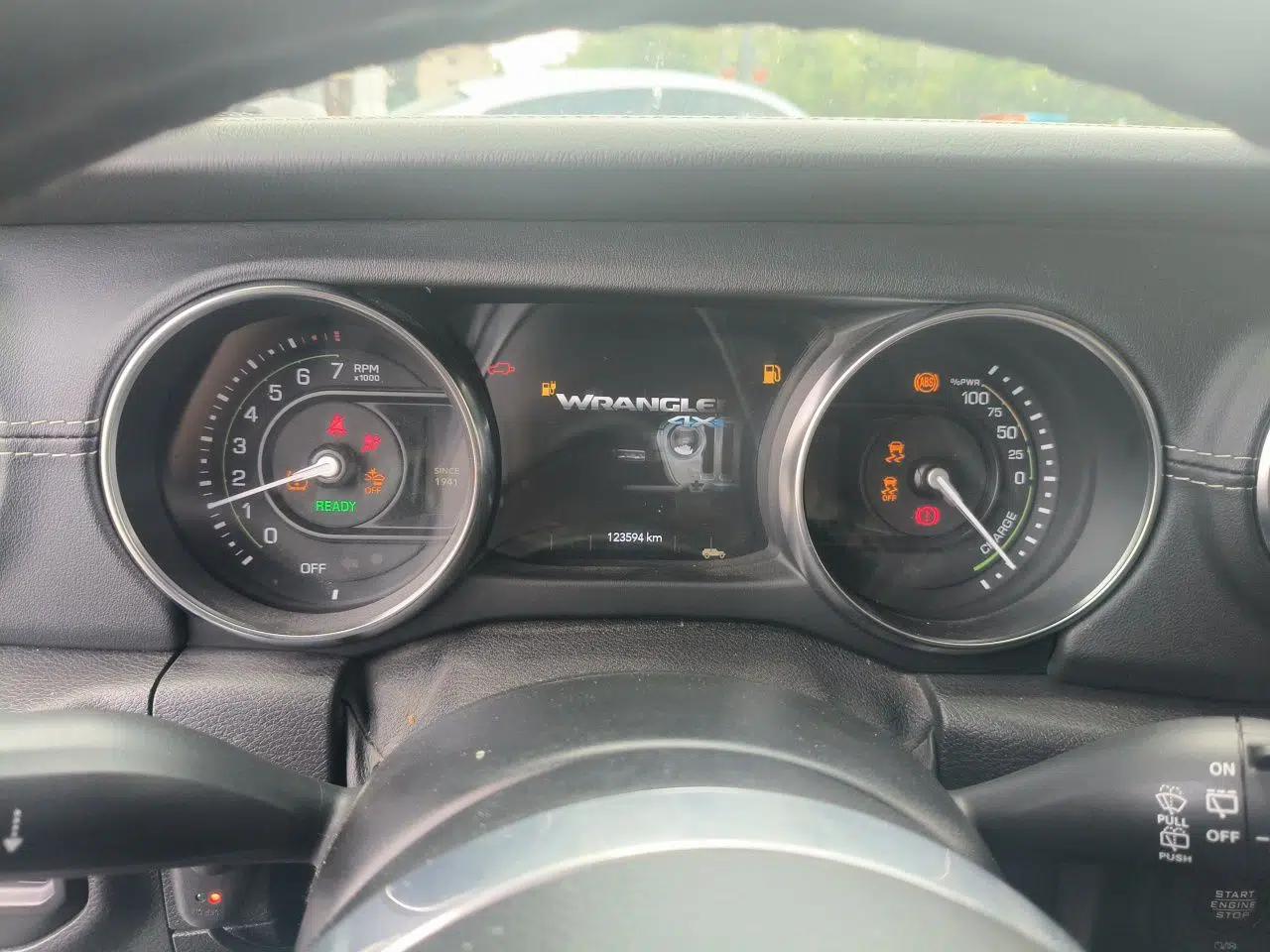Jeep Wrangler New Energy 2021 Four-Door 2.0T 4xe Sahara First Edition — миниатюра 12