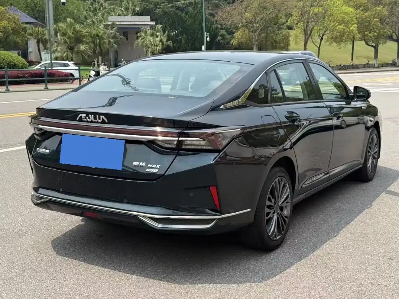 Aeolus Aeolus MAX 2021 1.5T Super Dad Edition — миниатюра 6