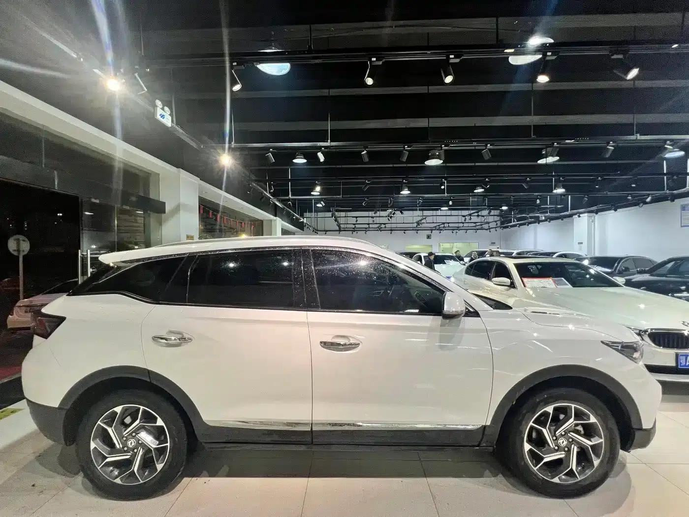 Dongfeng Fengshen AX7 2019 1.6T Automatic AI Pioneer Edition (National V Emission Standard) — миниатюра 11