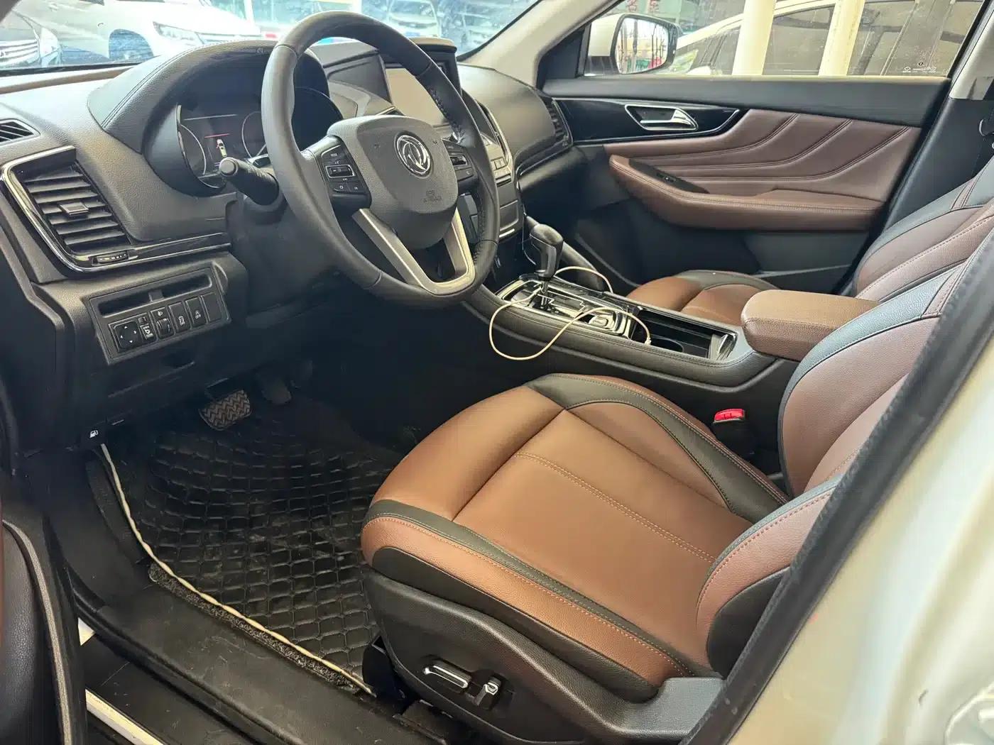 Dongfeng Fengshen AX7 2018 Classic 1.6T Automatic Deluxe Edition — миниатюра 7
