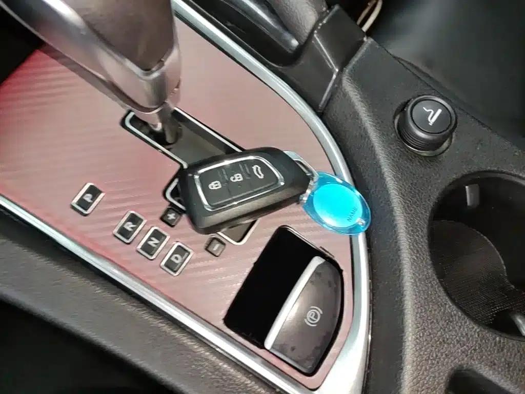 Dongfeng Fengshen AX7 2015 2.0L Automatic Smart Edition — миниатюра 9