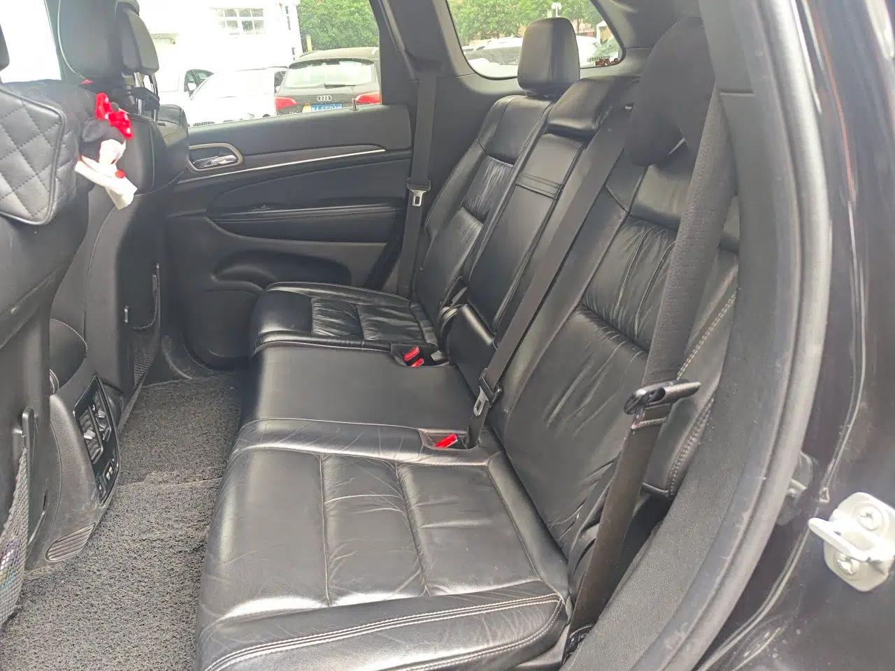 Jeep Grand Cherokee 2014 3.0L Comfort Navigation Edition — миниатюра 18