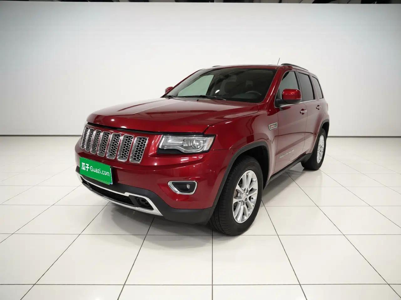 Jeep Grand Cherokee 2014 3.6L Elite Navigation Edition — миниатюра 1