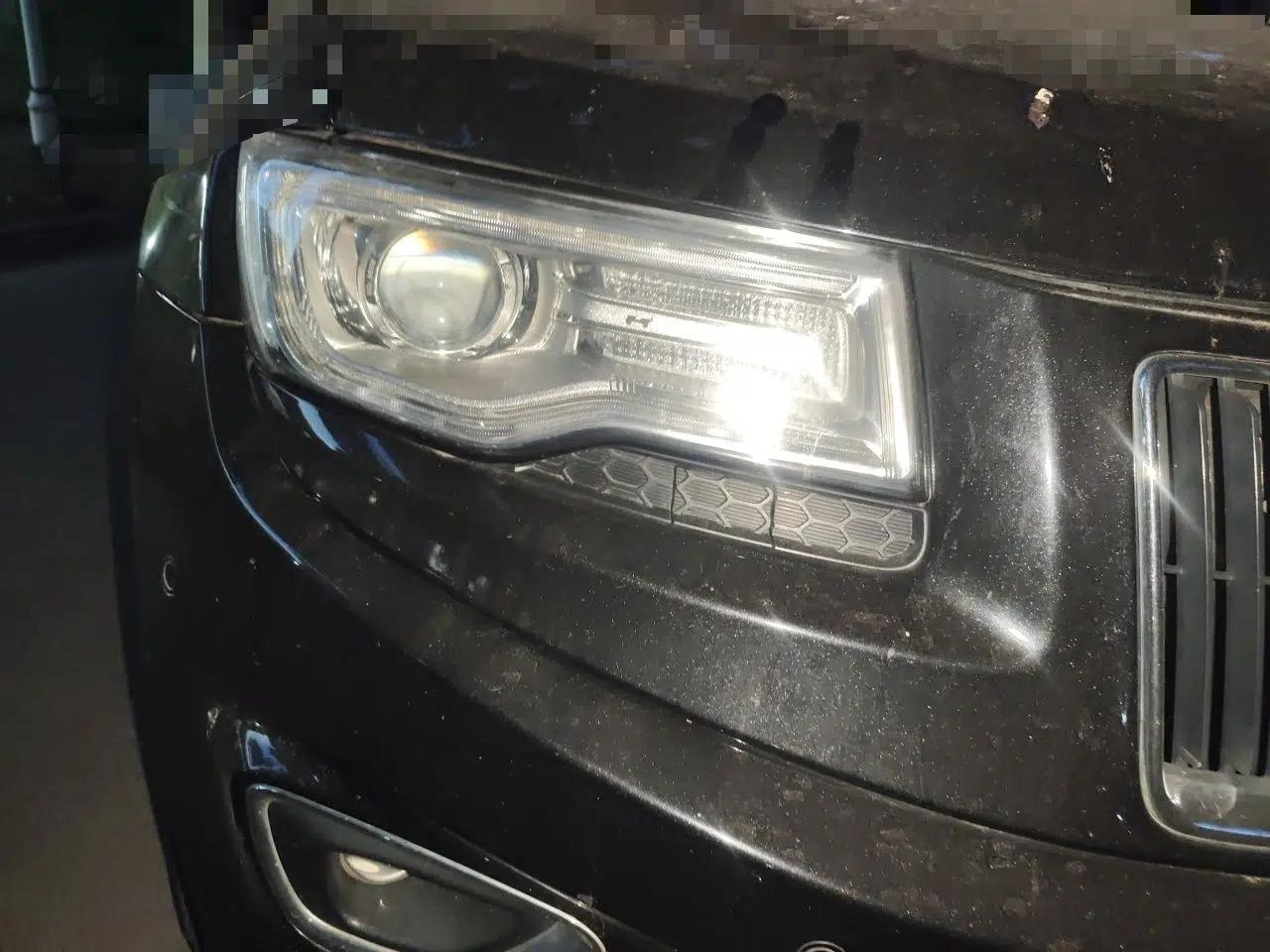 Jeep Grand Cherokee 2014 3.0L Comfort Navigation Edition — миниатюра 7