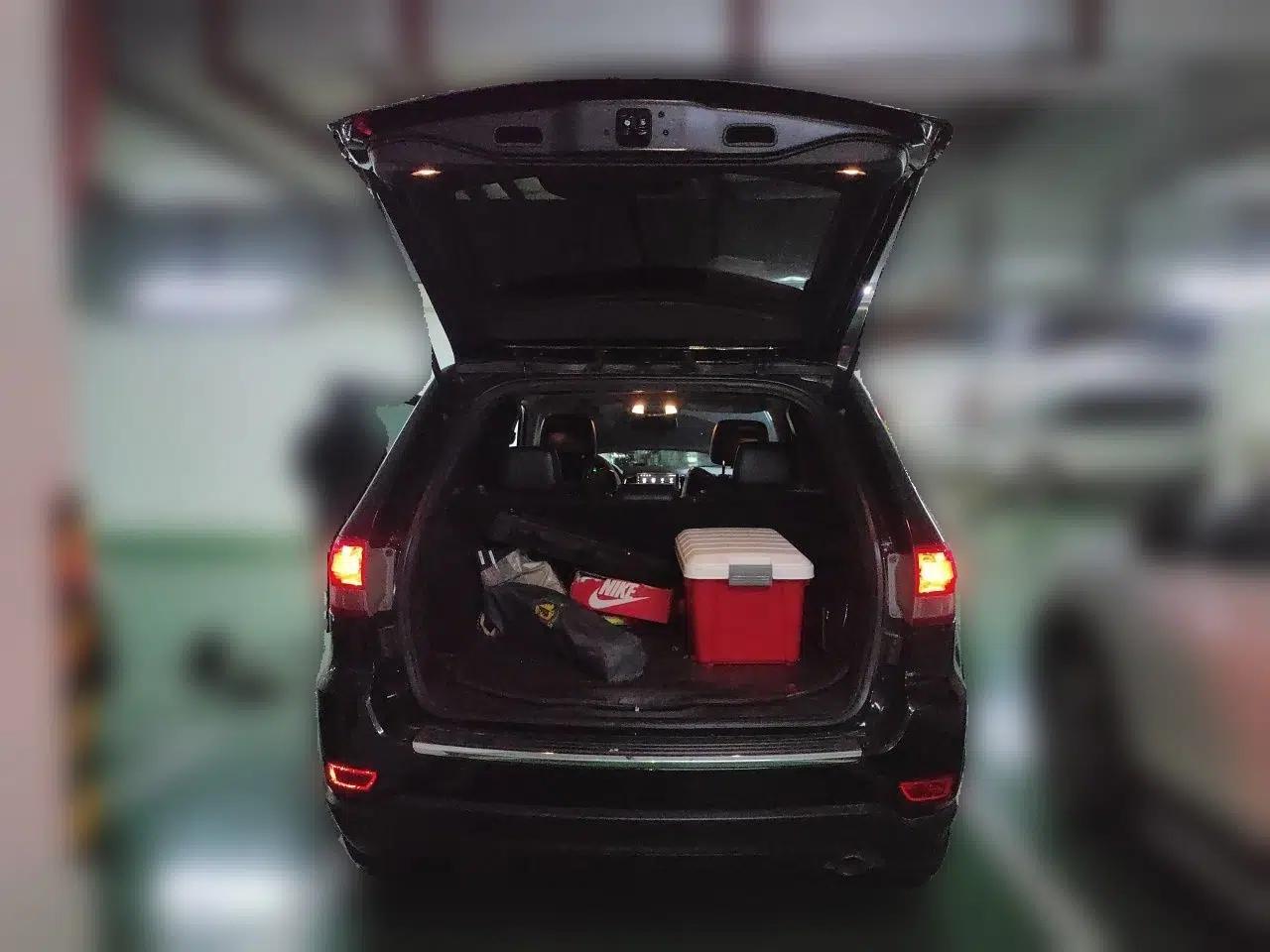 Jeep Grand Cherokee  — миниатюра 20