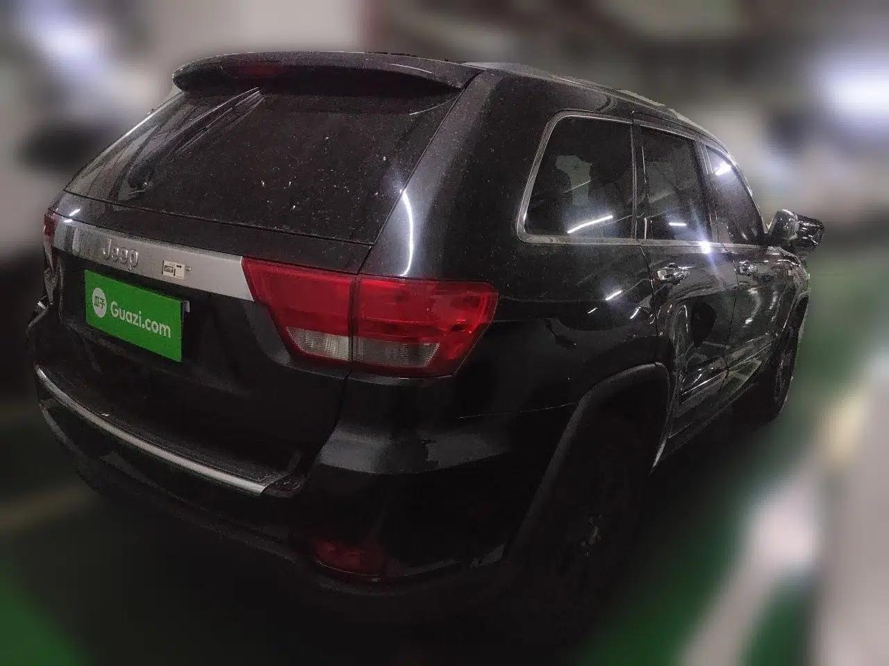 Jeep Grand Cherokee  — миниатюра 6