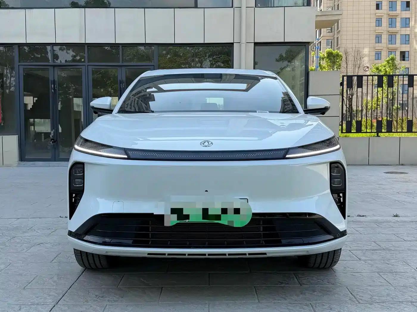 Dongfeng Fengshen L8 2025 Model 185KM Dream Edition — миниатюра 2