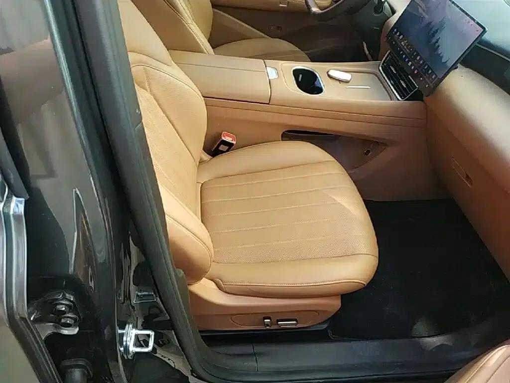 Dongfeng Fengshen L8 2025 Model 185KM Dream Edition — миниатюра 25