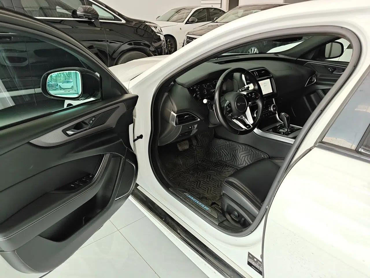 Jaguar XEL 2020 2.0T 200 PS R-DYNAMIC S Advanced Sport Edition — миниатюра 17