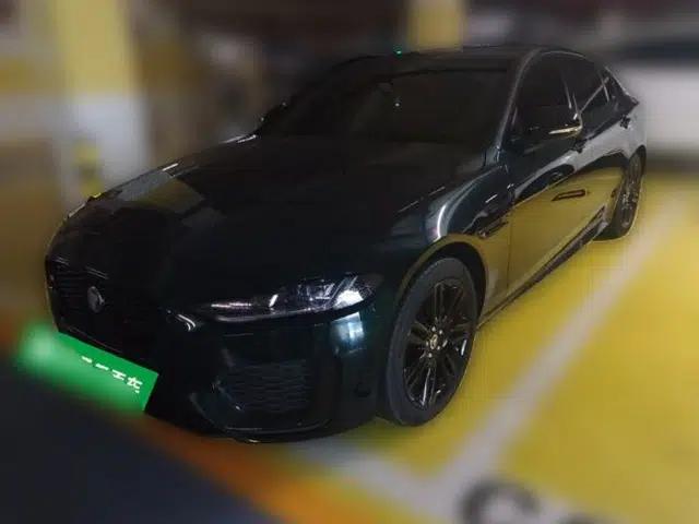 Jaguar XEL 2025 2.0T 250 PS R-DYNAMIC 90th Anniversary Edition