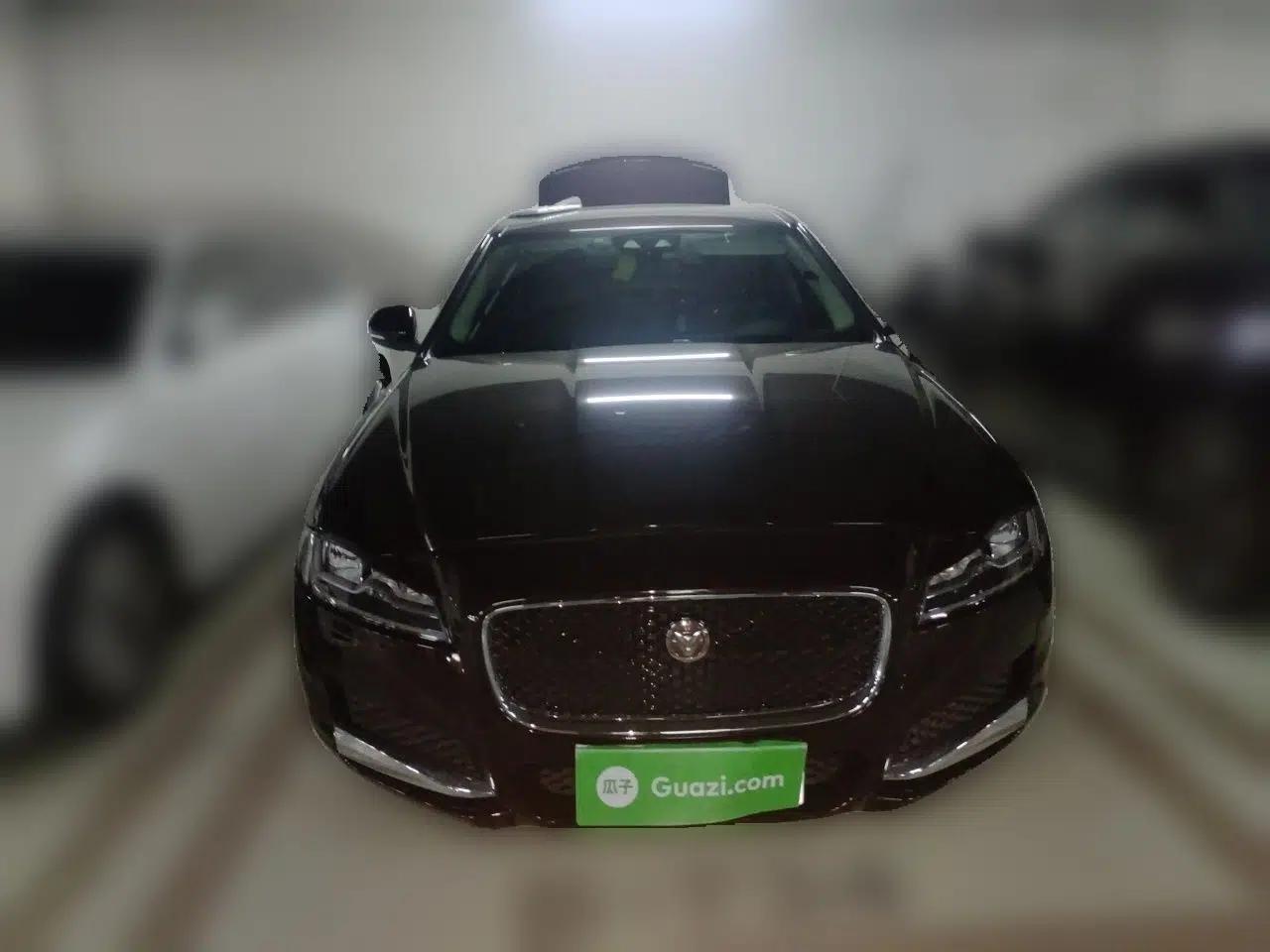 Jaguar XFL 2018 XFL 2.0T 250 PS Premium Edition — миниатюра 2