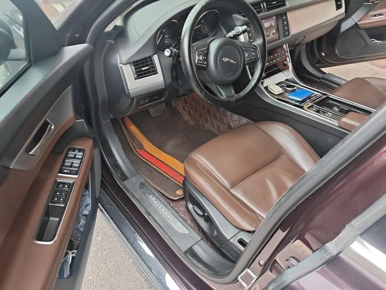 Jaguar XFL 2017 XFL 2.0T 240PS Luxury Edition — миниатюра 17