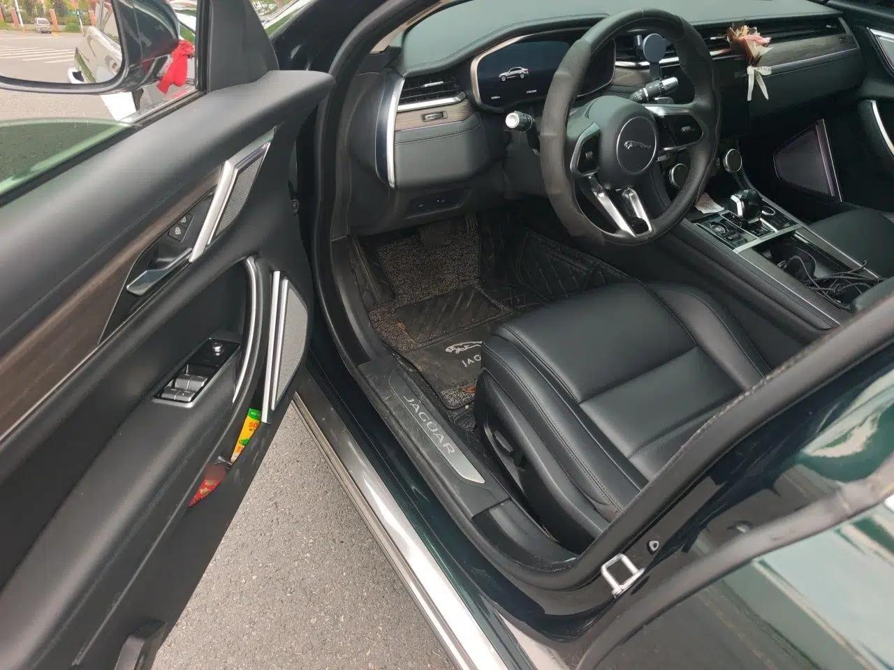 Jaguar XFL 2021 XFL 2.0T P200 Two-Wheel-Drive Elite Luxury Edition — миниатюра 17