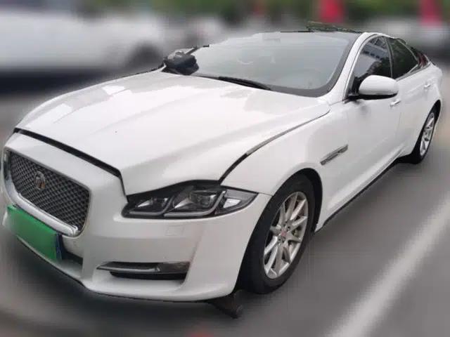 Jaguar XJ 2016 XJL 2.0T Two-Wheel-Drive Elegant Business Edition
