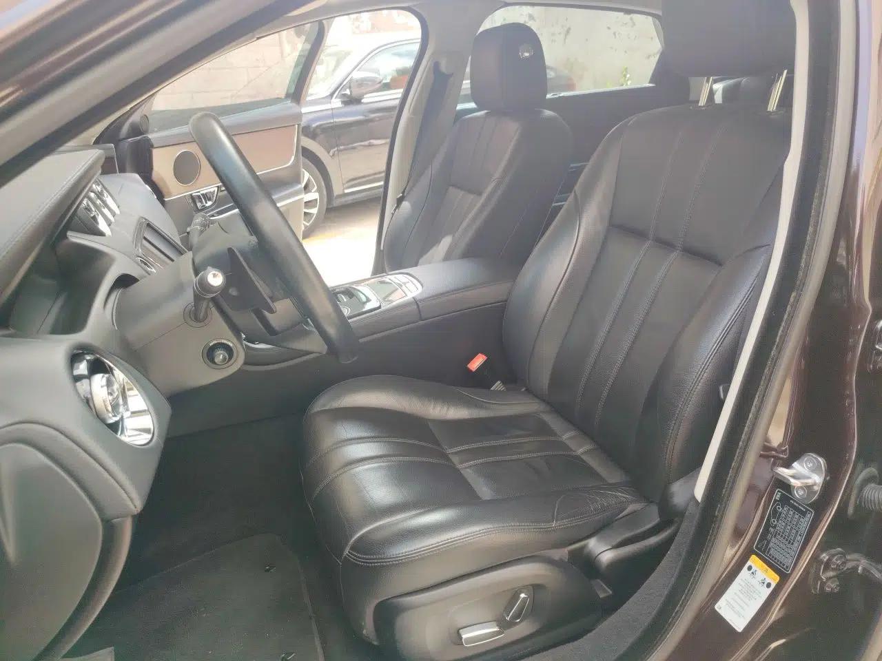 Jaguar XJ 2013 XJL 2.0T Elegance Business Edition — миниатюра 16